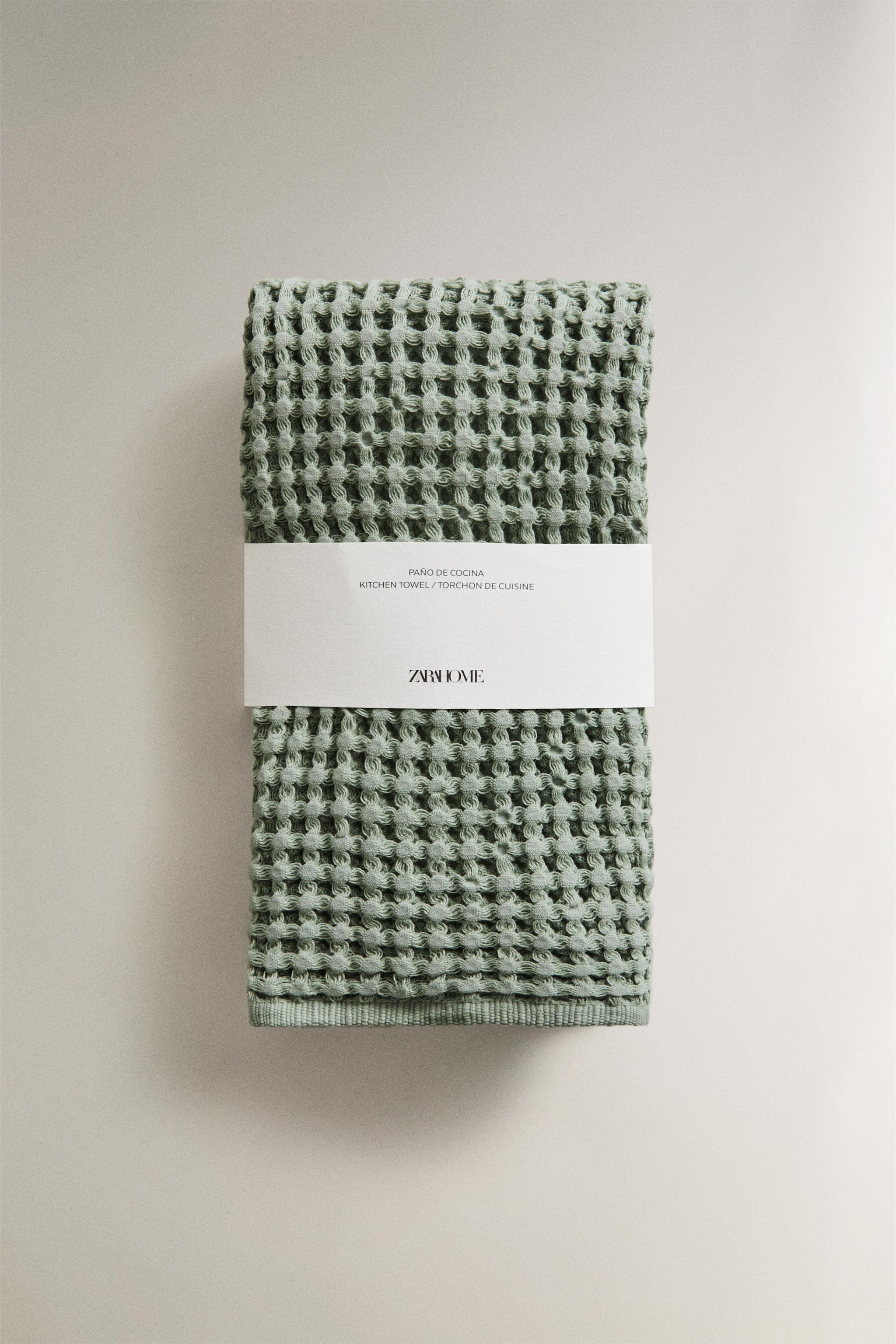 WAFFLE-KNIT KITCHEN TOWEL